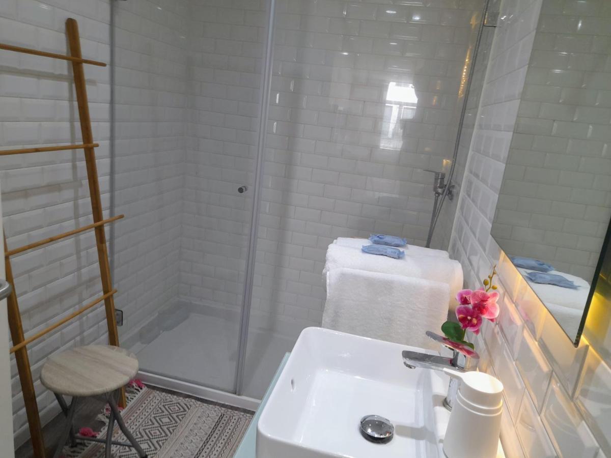 Light Blue Apartment Aveiro Bagian luar foto
